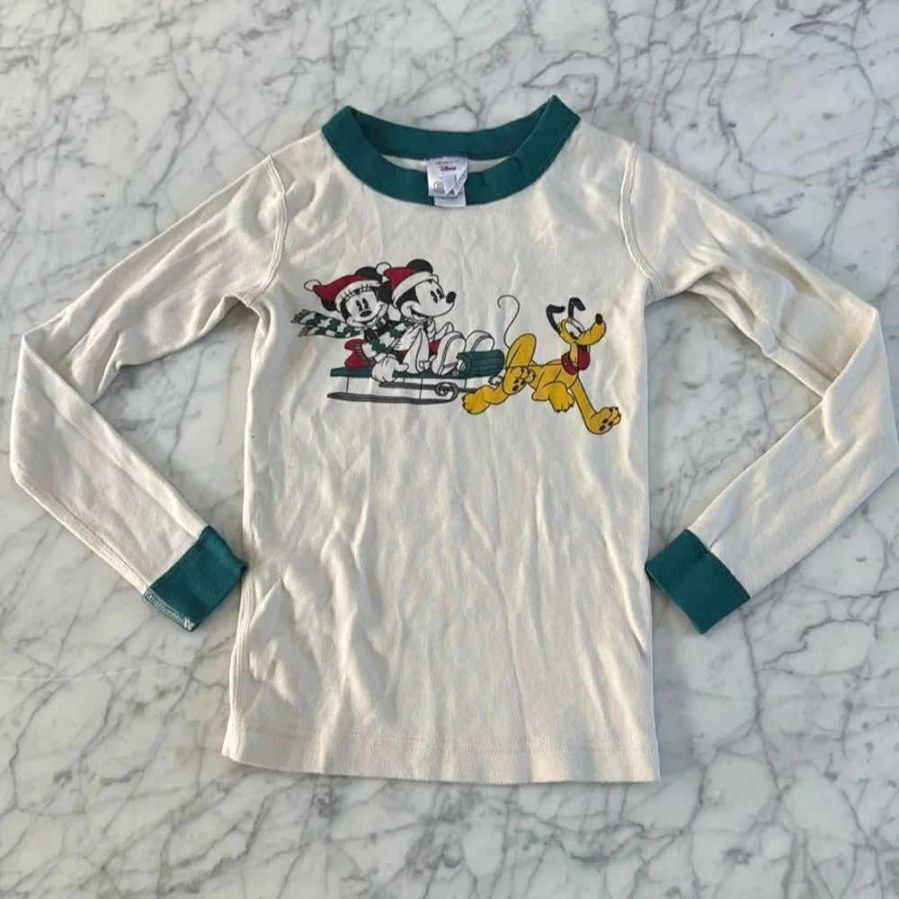 Hanna Andersson Christmas Disney Holiday Longsleeve Shirt Size 6/7